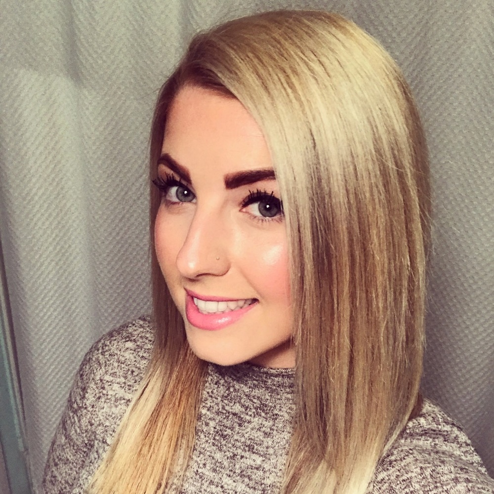 Meet your Posher, Corinna